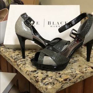 Women’s heels size 6 1/2